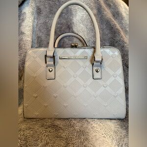 Betsey Johnson Faux Leather Heart Embossed Satchel handbag with Kiss-lock  EUC